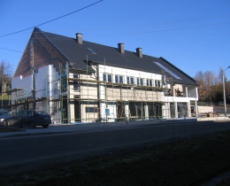 Budynek biurowo-usługowo-handlowy w Lubczy